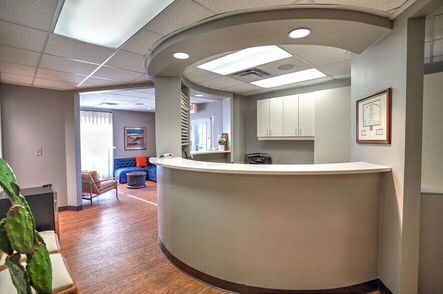 More Photos Of 198 Rutledge Ave, Charleston Medical For Sale