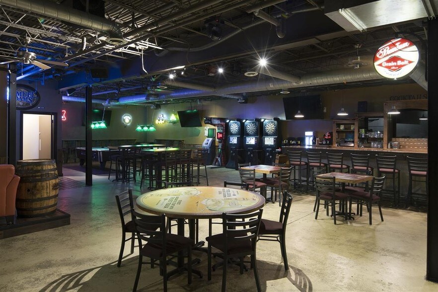 More Photos Of 301 Harrison St NE, Minneapolis Restaurant For Sale