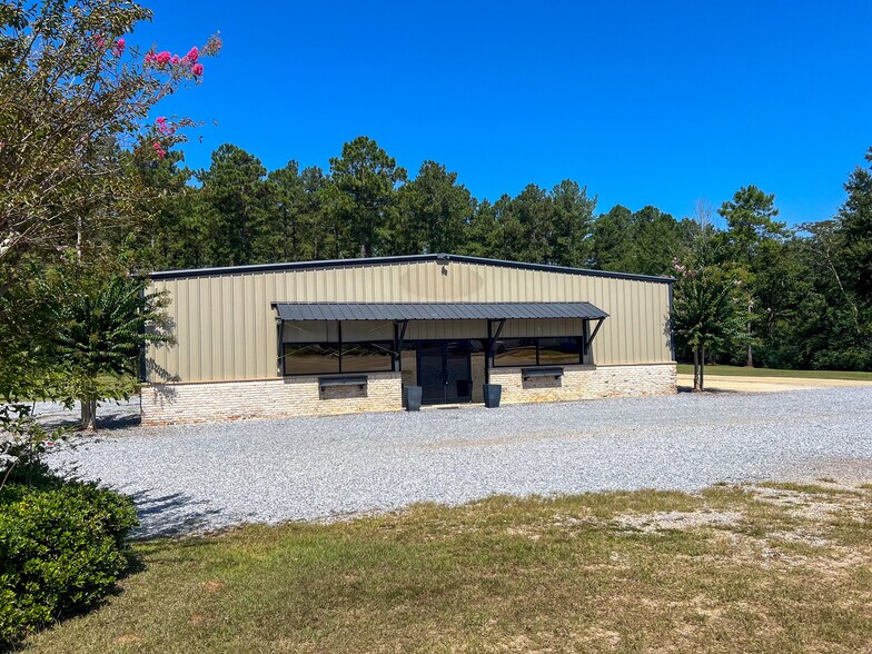 More Photos Of 17246 MS-26, Lucedale Flex For Lease