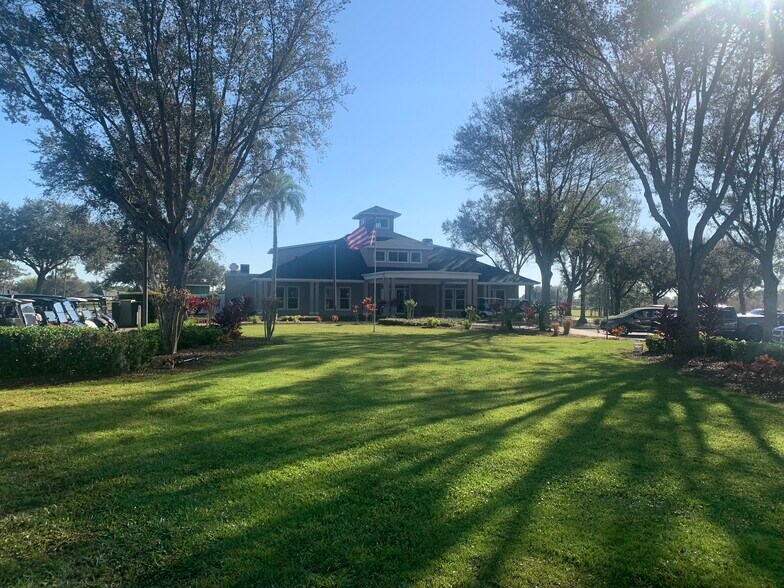 More Photos Of 4100 Carter Creek Dr, Avon Park Sports And Entertainment For Sale