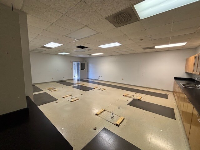 More Photos Of 701 Fairway Dr, Evansville Office For Sale