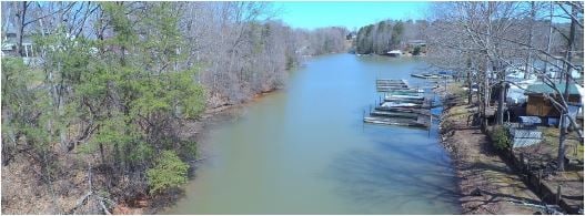 More Photos Of 3746 Mount Pleasant Rd, Sherrills Ford Restaurant For Sale