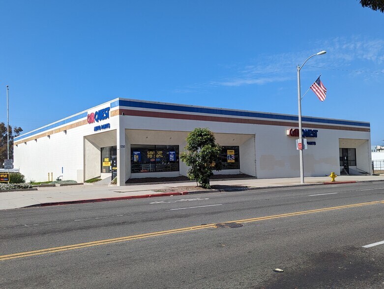 More Photos Of 1350 E Thompson Blvd, Ventura General Retail For Lease