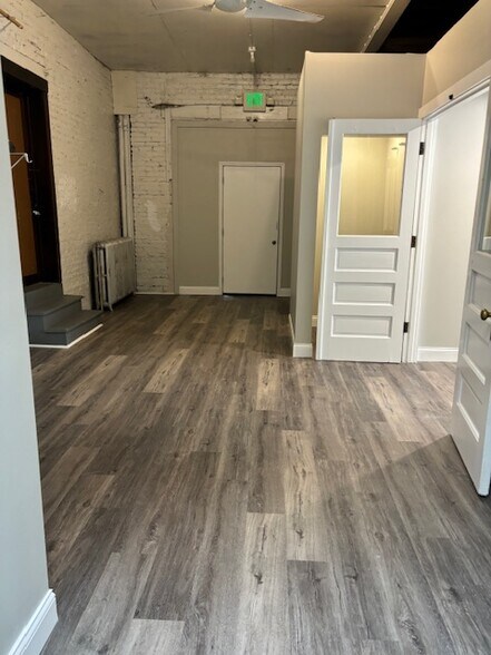 More Photos Of 1828 Indianapolis Blvd, Whiting Apartments For Lease
