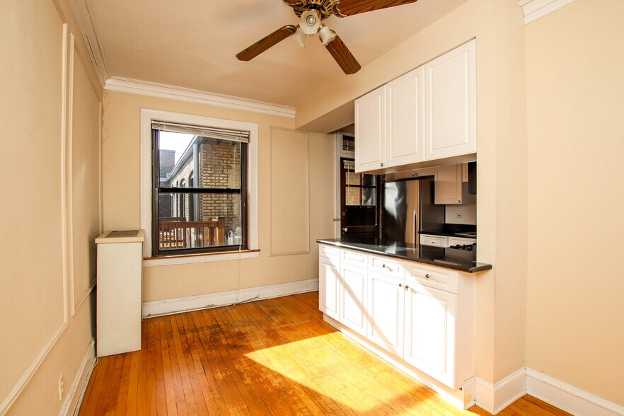 More Photos Of 3751 N Marshfield Ave, Chicago Apartments For Sale