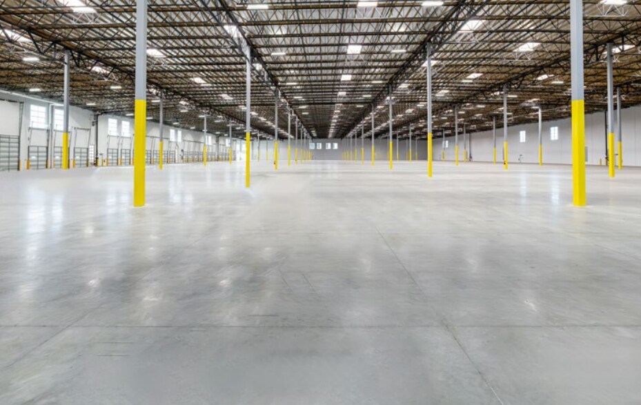 More Photos Of 12340 Agua Mansa Rd, Jurupa Valley Distribution For Lease