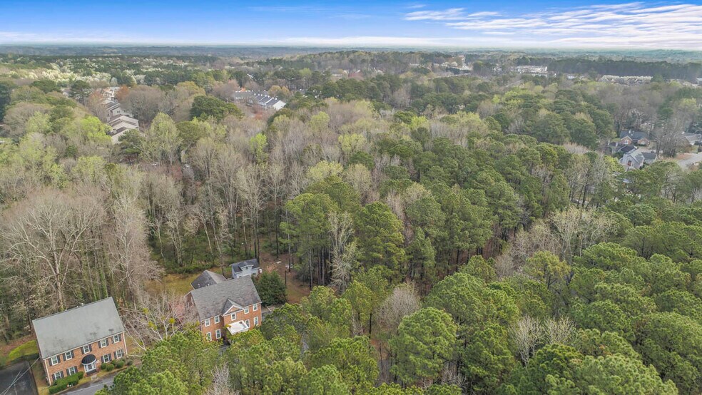 More Photos Of 4953 Presidents Way, Tucker Loft Creative Space For Sale