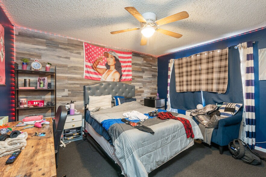 More Photos Of 12501 Kornblum Ave, Hawthorne Apartments For Sale