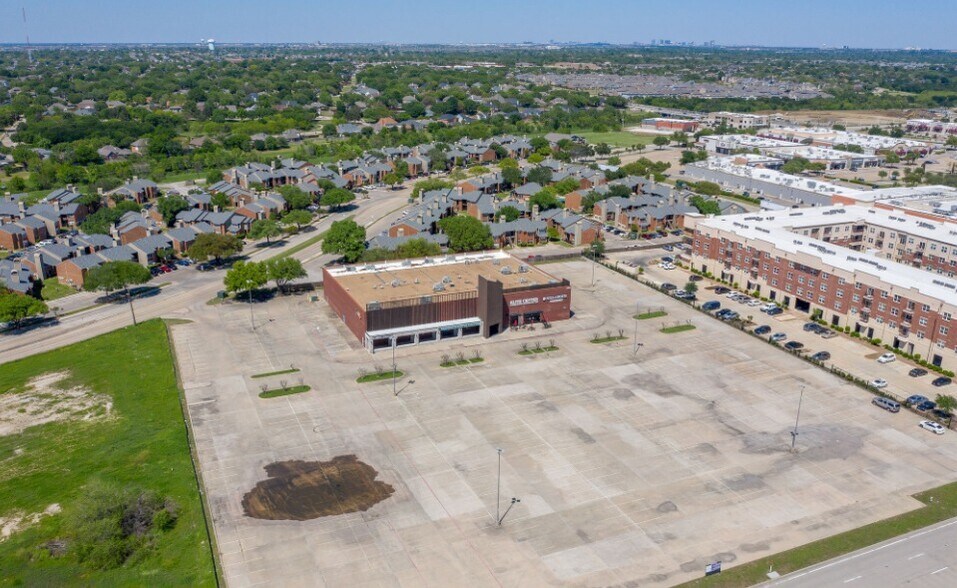 Primary Photo Of 1130 W Trinity Mills Rd, Carrollton General Retail For Sale