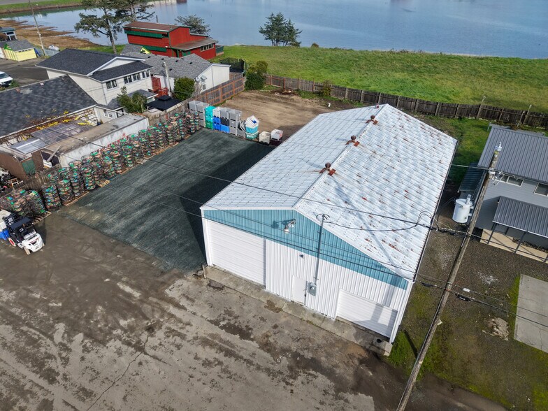 More Photos Of 63355 Charleston Rd, Coos Bay Warehouse For Sale