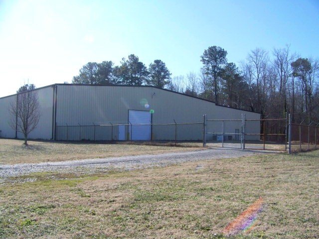 More Photos Of 15352 Merry Cat Ln, Belle Haven Warehouse For Sale