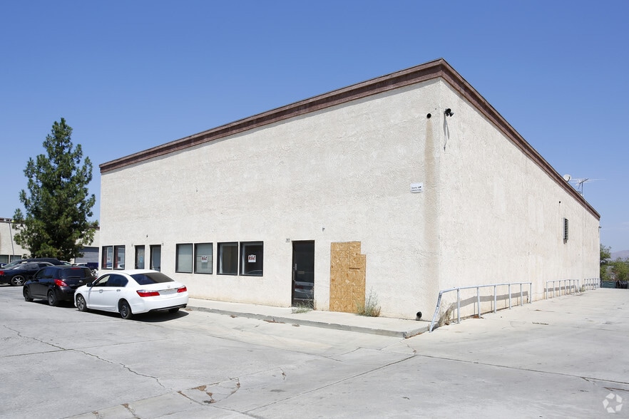 More Photos Of 980 N State St, Hemet Unknown For Lease