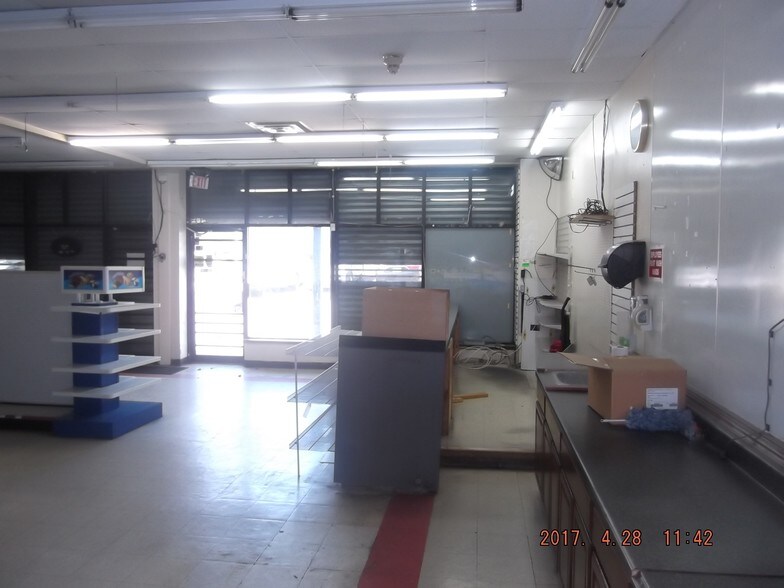 More Photos Of 8230-8238 Frankford Ave, Philadelphia Freestanding For Sale