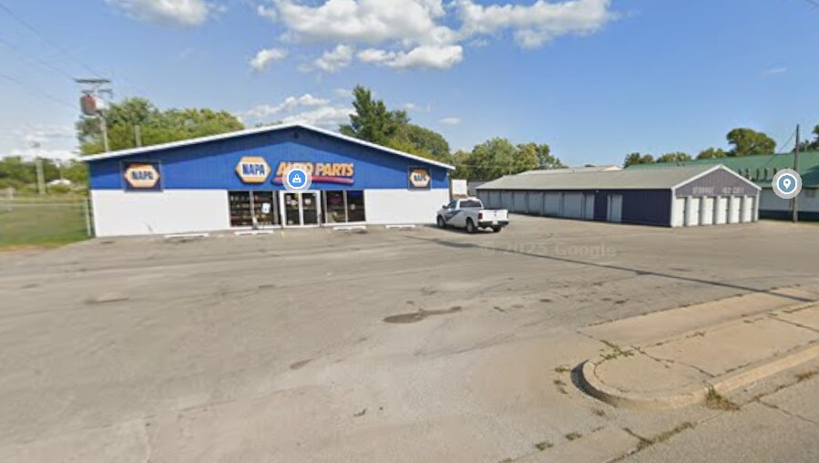 Primary Photo Of 713 N Monroe St, Abingdon Auto Repair For Sale
