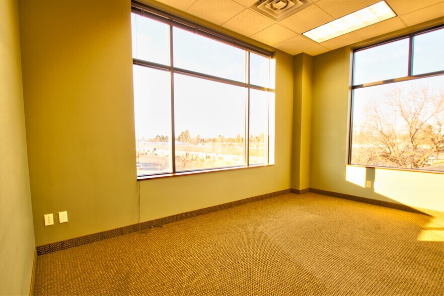 More Photos Of 2425 W Central Ave, Missoula Office For Lease