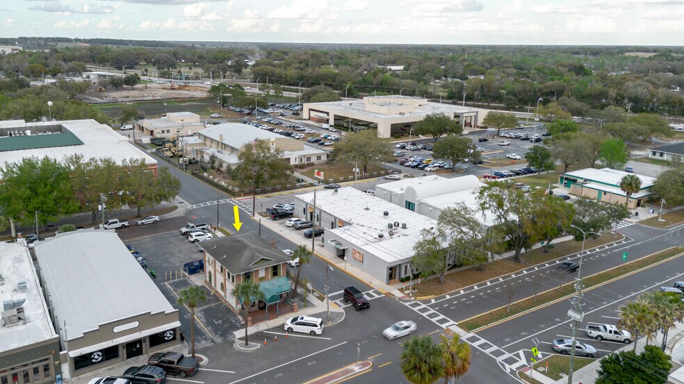 More Photos Of 37951 Meridian Ave, Dade City Office For Sale