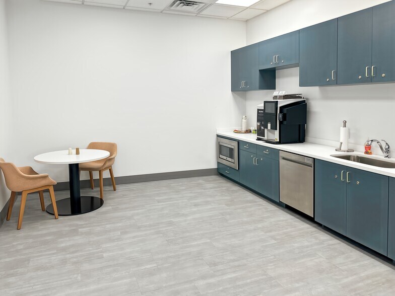 More Photos Of 1616 Concierge Blvd, Daytona Beach Coworking Space