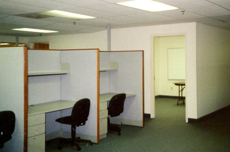 More Photos Of 705 Myles Standish Blvd, Taunton Manufacturing For Lease