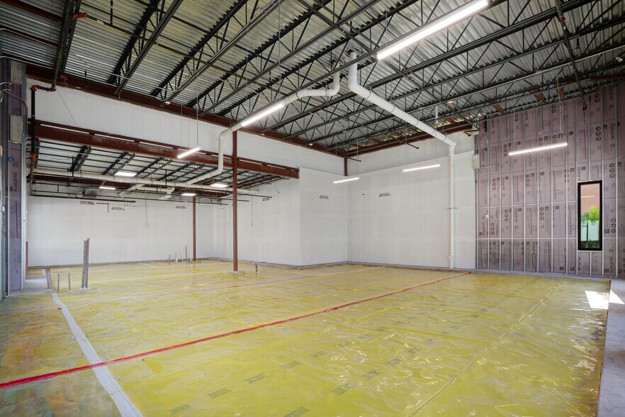More Photos Of 409 Serano Way, Nokomis Office For Lease