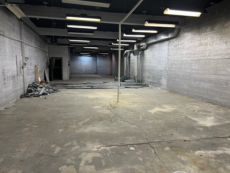 More Photos Of 222 Main St, Nashua Restaurant For Lease