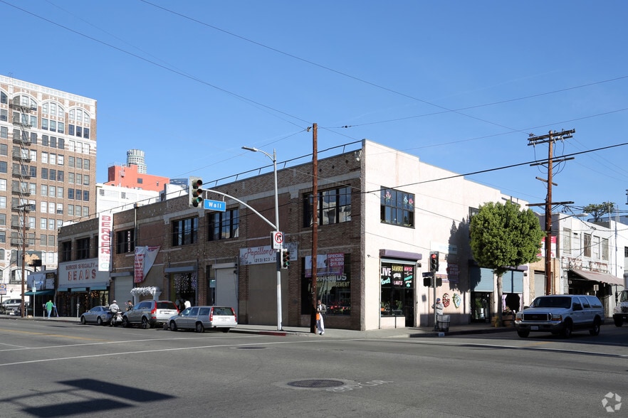 Primary Photo Of 417 E 8th St, Los Angeles Light Manufacturing For Lease
