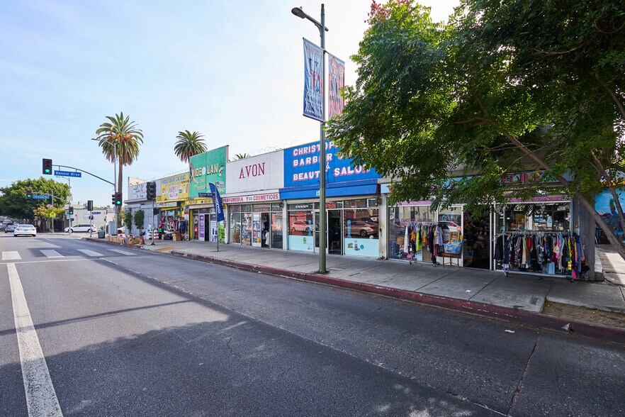 Primary Photo Of 1900-1914 W Pico Blvd, Los Angeles General Retail For Sale