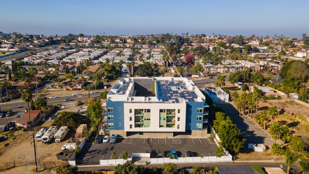 More Photos Of 1559 N Santa Fe Ave, Vista Apartments For Sale