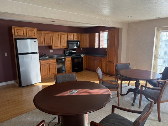 More Photos Of 237 S Pendleton Ave, Pendleton Office For Lease