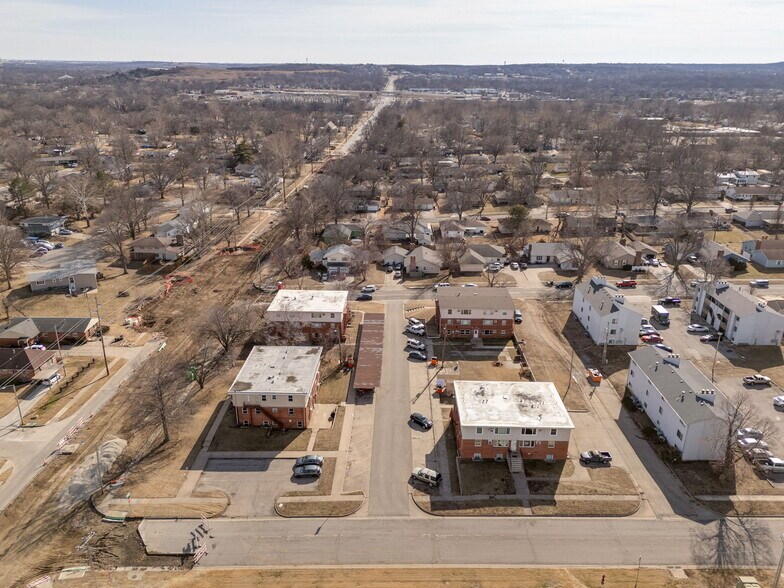 More Photos Of , Topeka Multifamily For Sale