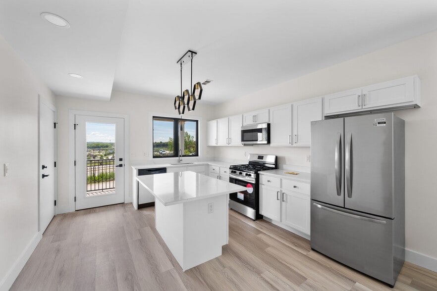 More Photos Of 1295 W Holmden Ave, Cleveland Apartments For Sale