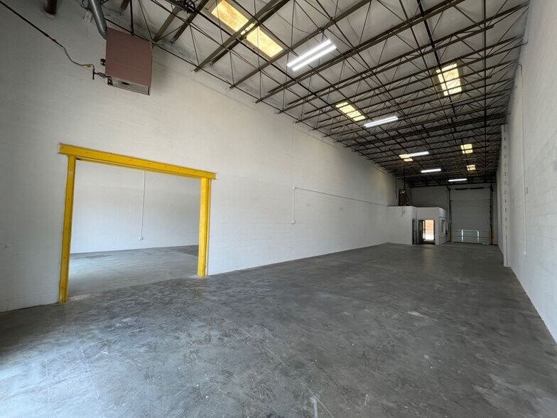 More Photos Of 963 N Burnt Hickory Rd, Douglasville Unknown For Lease