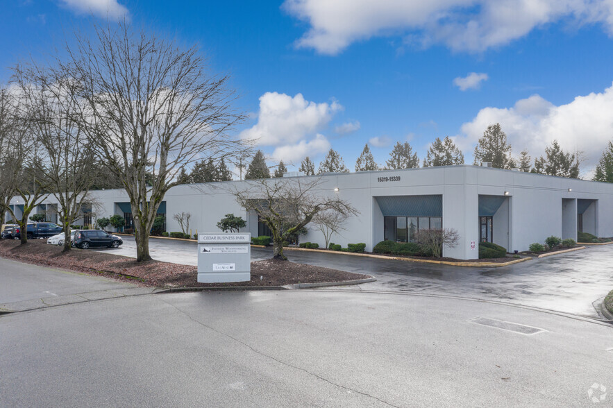 Primary Photo Of 15319-15339 NE 92nd St, Redmond Warehouse For Lease