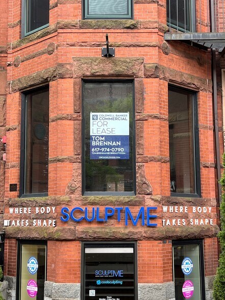 Primary Photo Of 216-218 Newbury St, Boston Office For Lease