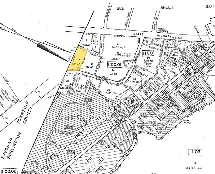 More Photos Of 7000 Commerce Pky, Mount Laurel Warehouse For Lease