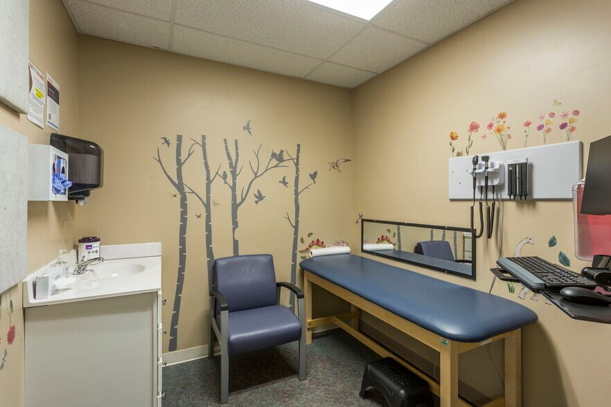 More Photos Of 1947 Medical Ave, Harrisonburg Medical For Lease