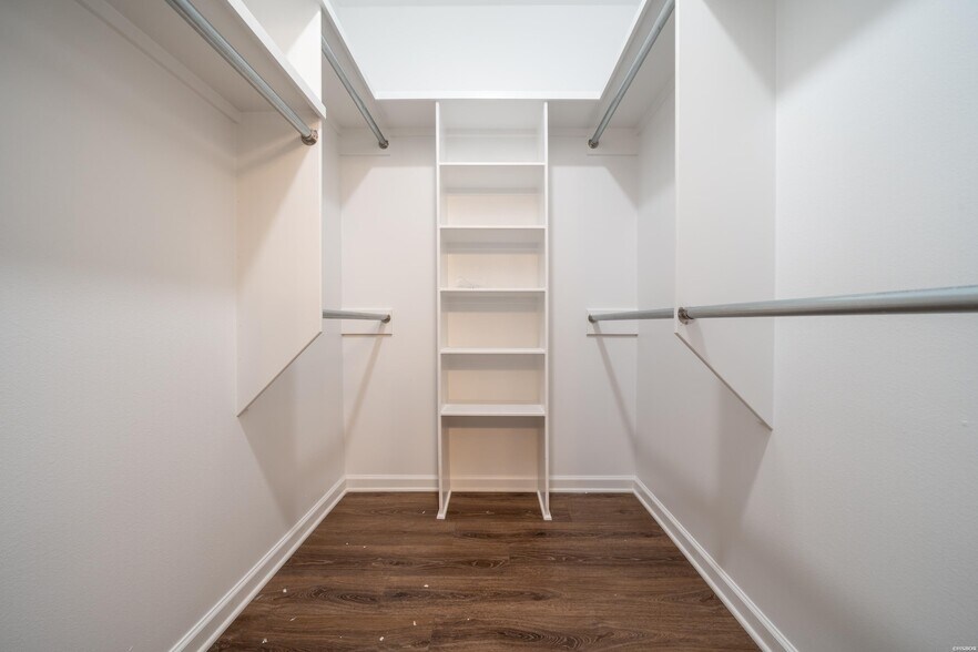 More Photos Of 102 & 106 Cheyenne St, Hot Springs National Park Apartments For Sale