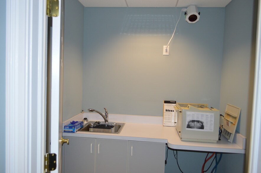 More Photos Of 66 N Main St, Sellersville Medical For Lease