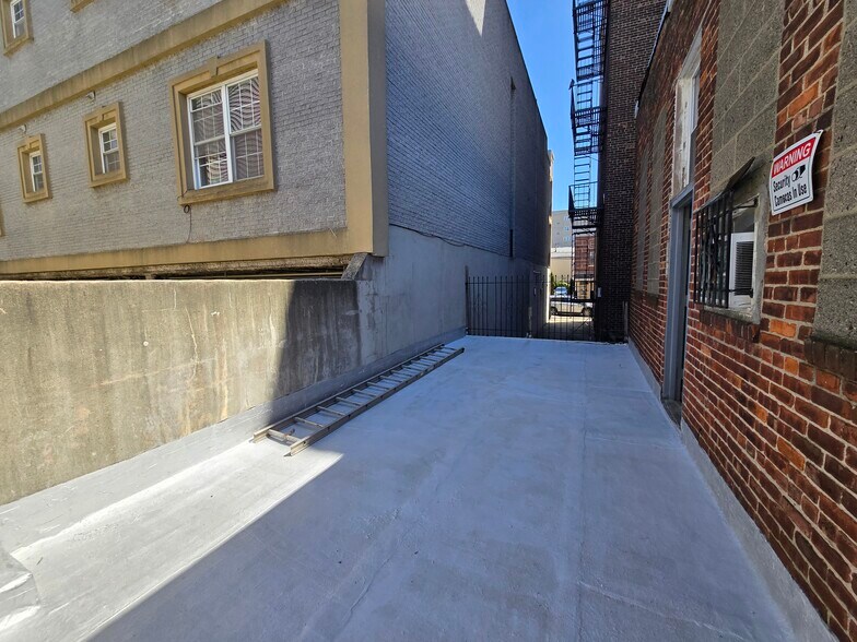 More Photos Of 408 54th St, West New York Industrial For Lease