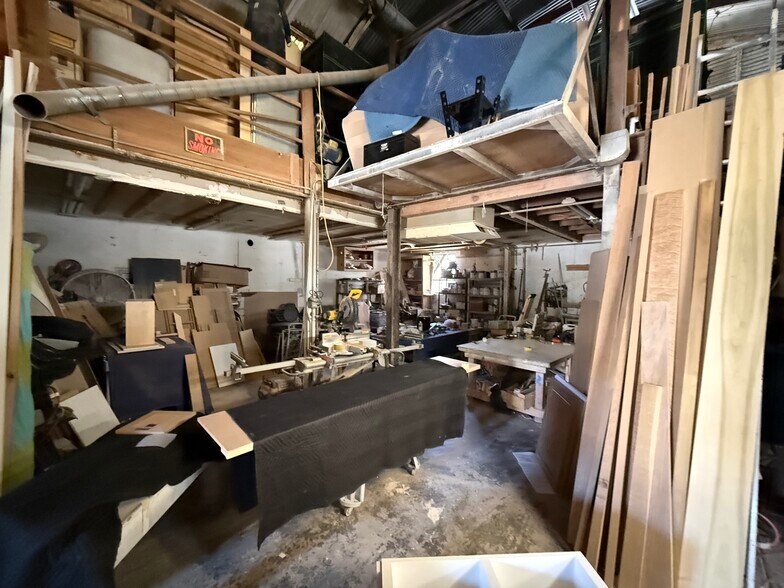 More Photos Of 314 Lemon St, Vallejo Warehouse For Sale