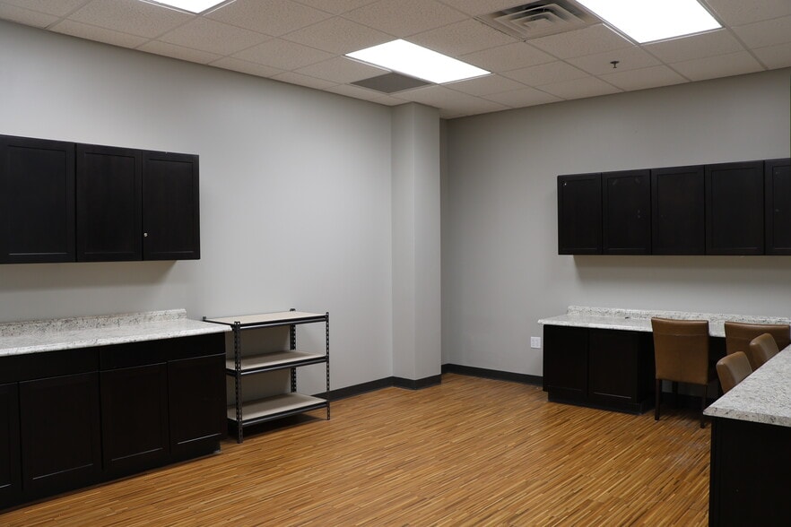 More Photos Of 120 Richard Jackson Blvd, Panama City Beach Office For Lease