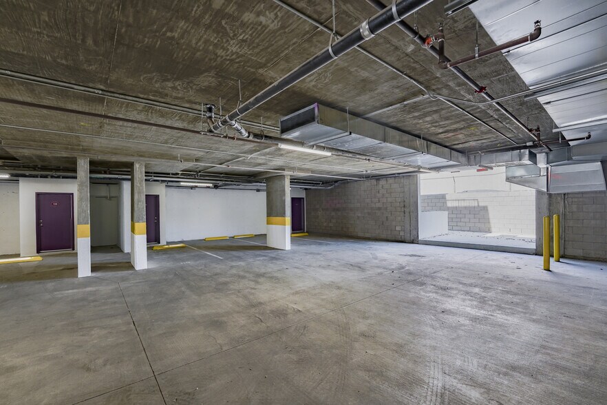 More Photos Of 8837 Burnet Ave, North Hills Apartments For Sale