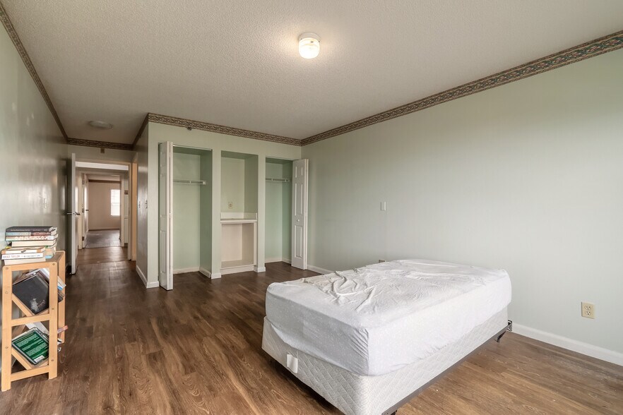 More Photos Of 1050 Ocean Shore Blvd, Ormond Beach Apartments For Sale