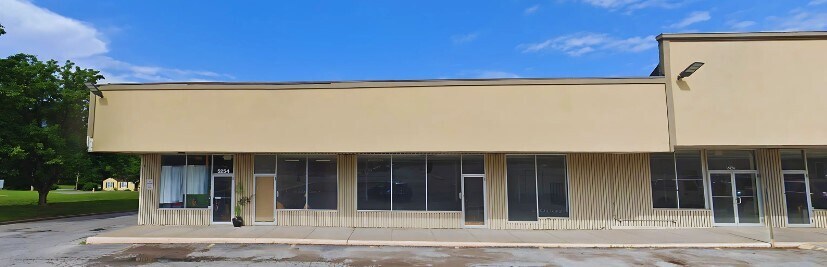 More Photos Of 5210-5252 Blue Ridge Blvd, Raytown Unknown For Lease