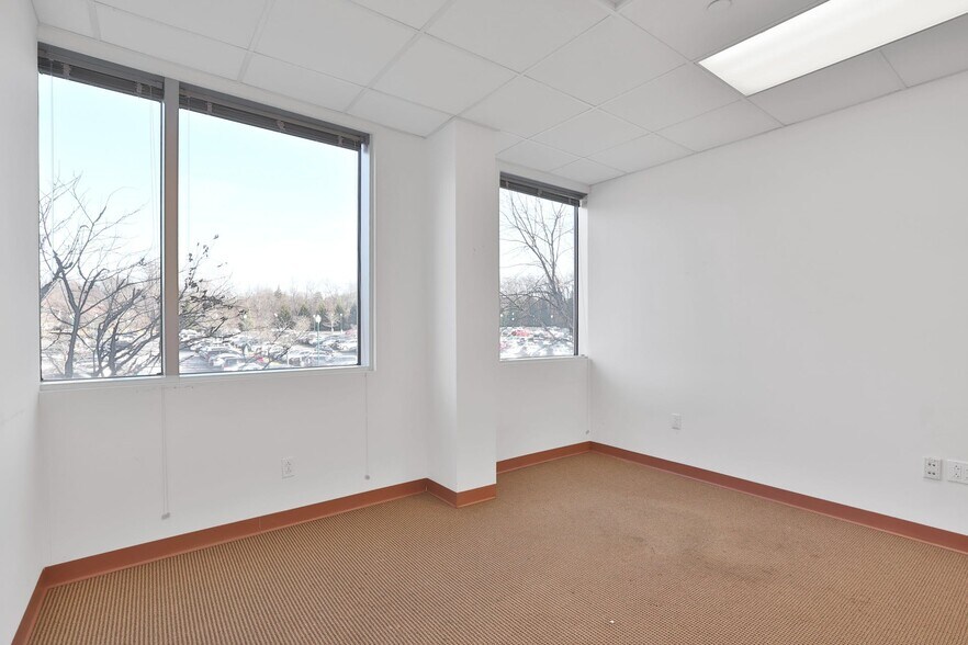 More Photos Of 249-285 Lafayette Ave, Suffern Hospital For Lease