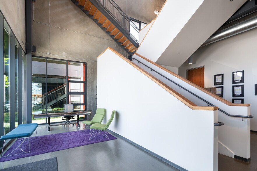 More Photos Of 2250 E Maple Ave, El Segundo Loft Creative Space For Sale