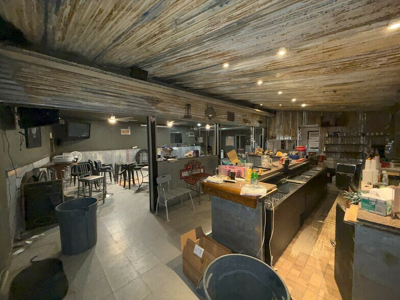 More Photos Of 334 Main St, Fort Lupton General Retail For Sale