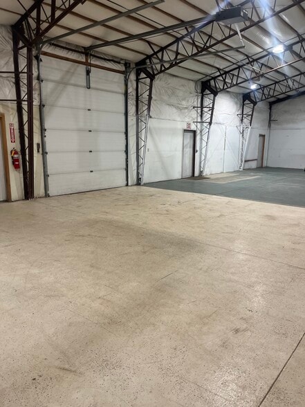 More Photos Of 6256 34th Ave NW, Rochester Warehouse For Sale