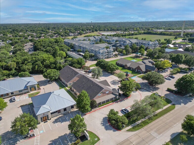 More Photos Of 5601-5605 Virginia Pky, McKinney Medical For Sale