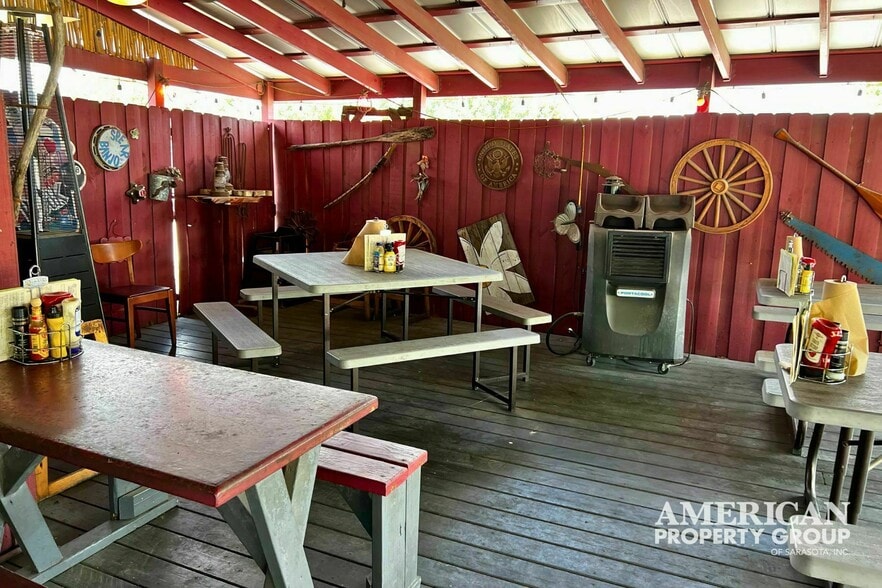 More Photos Of 987 S Packinghouse Rd, Sarasota Restaurant For Sale