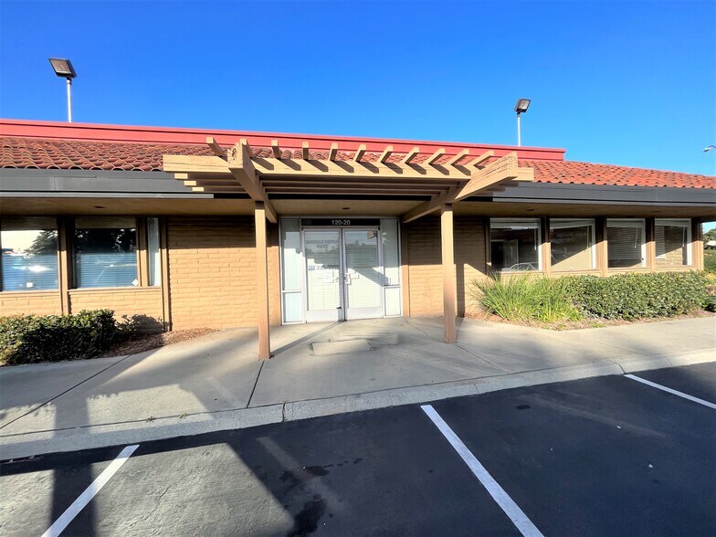 More Photos Of 120-130 Blossom Hill Rd, San Jose Unknown For Lease